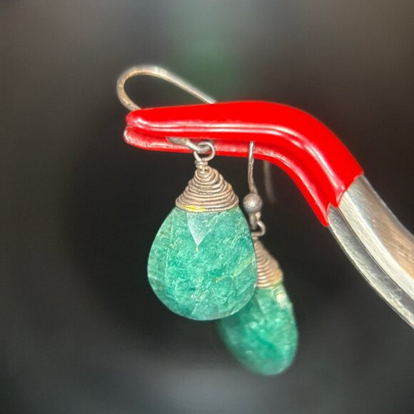 925 Silver Hook Green Stone Dangle Earrings - Picture 2 of 5